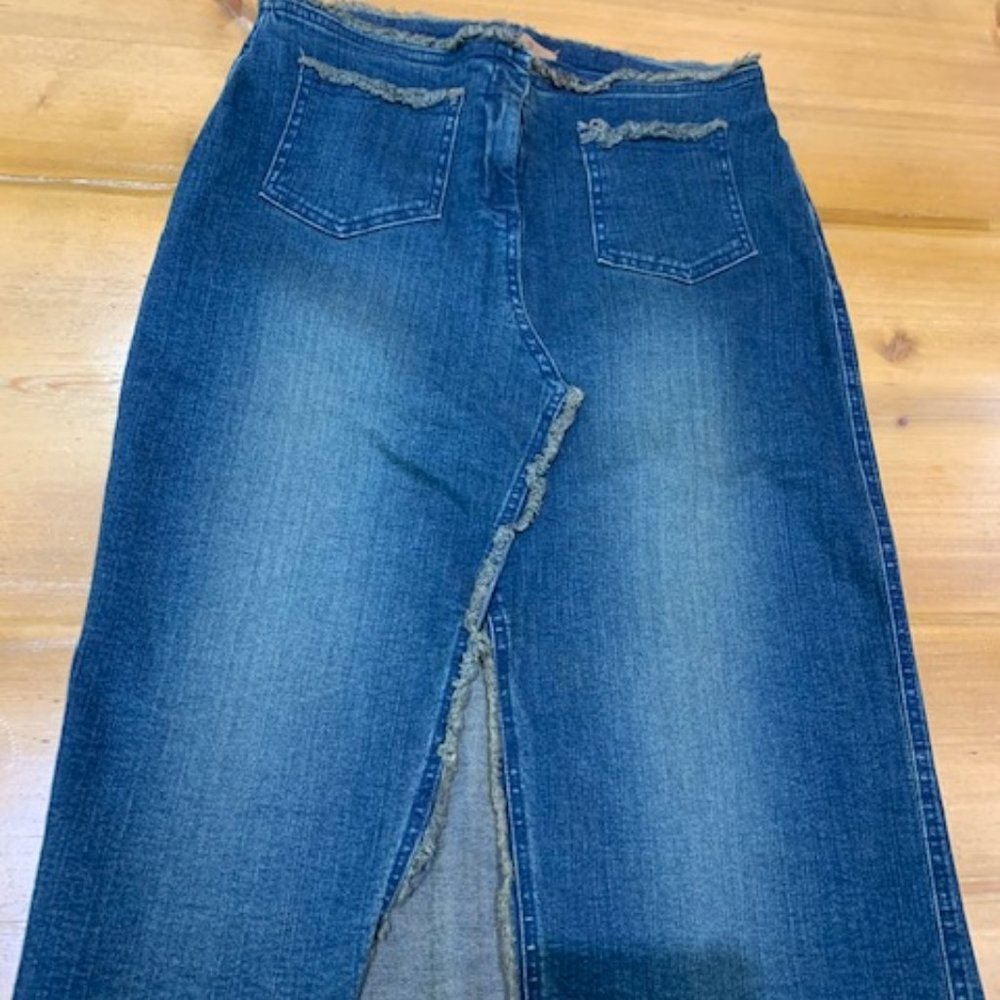VINTAGE Arden B Dark Blue Denim Skirt, Split Front, Fringe Top and Bottom, Sz 4